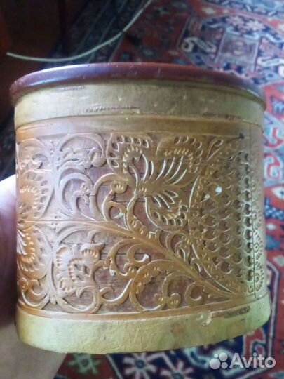 Резная коробочка из бересты