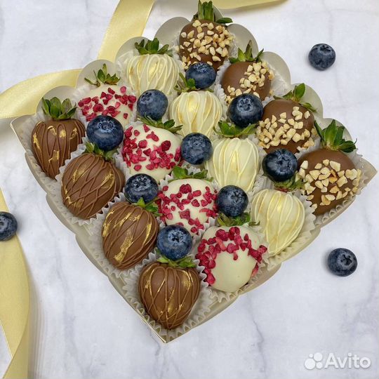 Набор на 1 сентября клубника в шоколаде