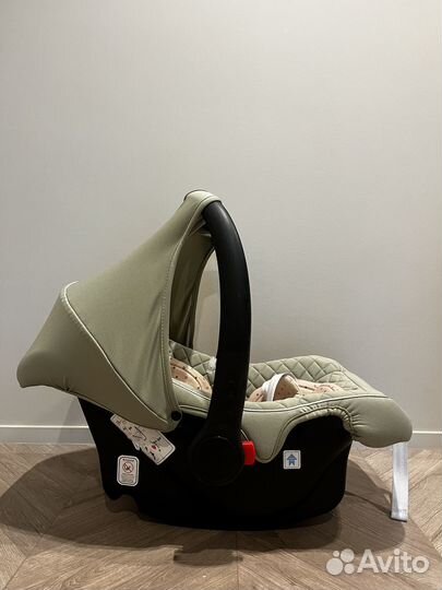 Автолюлька happy baby skyler v2