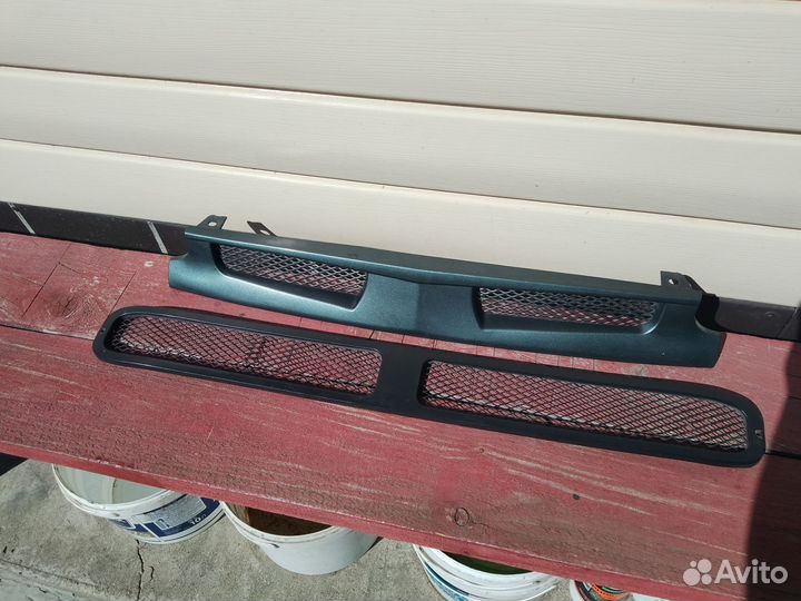 Решётка радиатора на ваз2114, 2115 цвет сочи