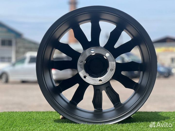 Диски Fuel Blitz r18 6x139.7