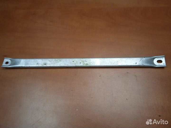 Распорка стоек передняя правая Bmw 5 G30 B47D20A