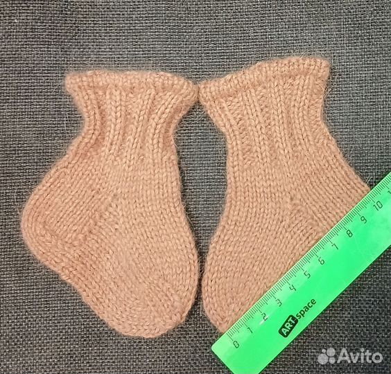 Пуховые носки для малыша