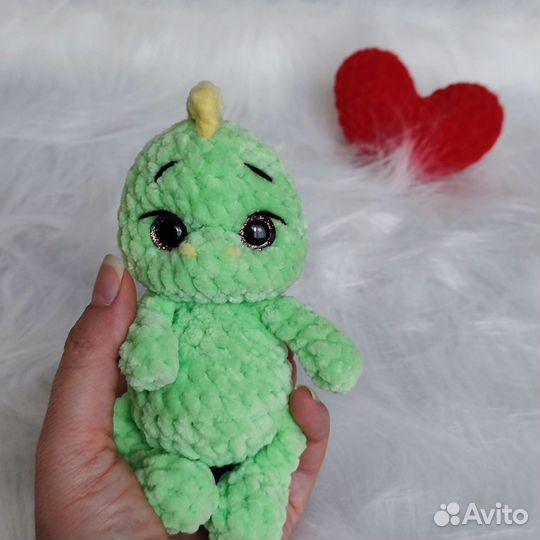 Вязаные зайки и дракоши для детей. Ручная работа