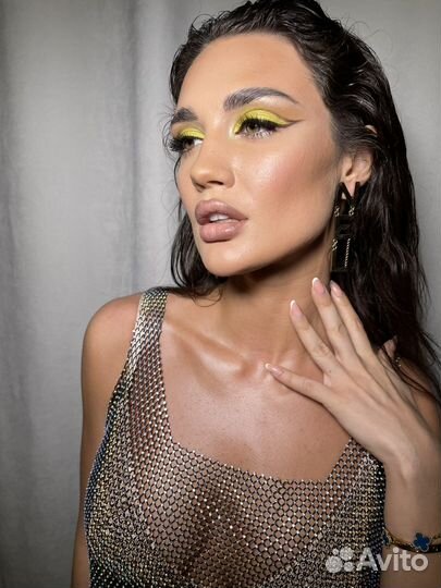 Визажист / макияж прически / свадебный стилист