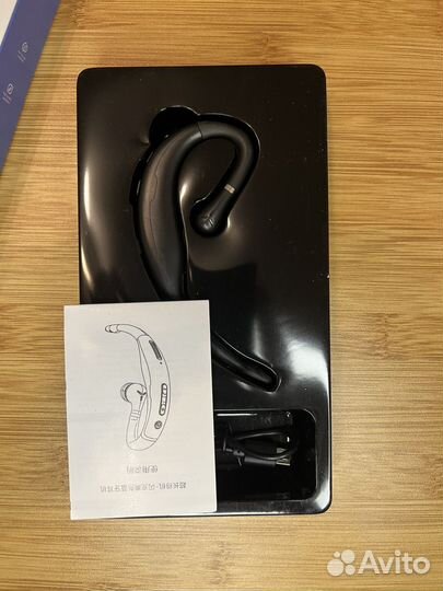 Гарнитура Bluetooth с микрофоном