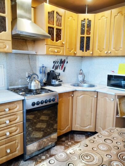 4-к. квартира, 77,2 м², 4/10 эт.