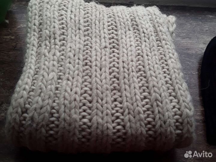 Шапка женская вязаная