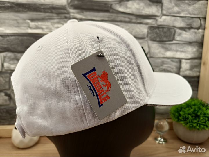 Кепка lonsdale белая