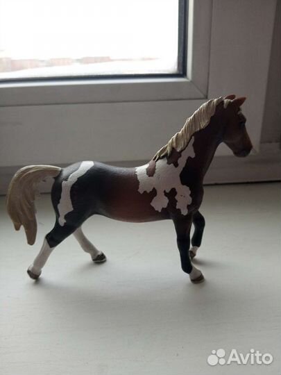 Фигурки лошадей Schleich