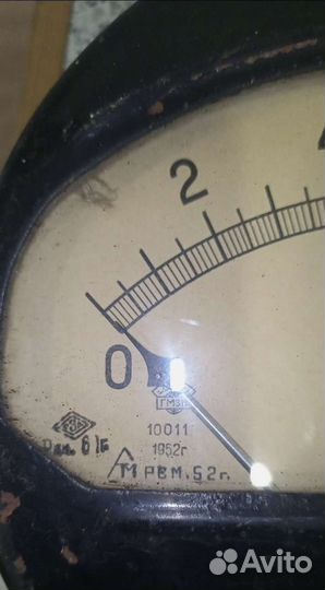 Винтажные амперметр и вольтметр