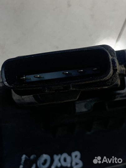 Замок двери (задний, левый) (Kia Mohave)