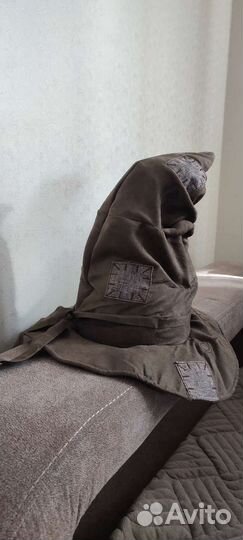 Распределяющая шляпа из 