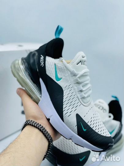 Nike air max 270 бело-чёрные разм. 44