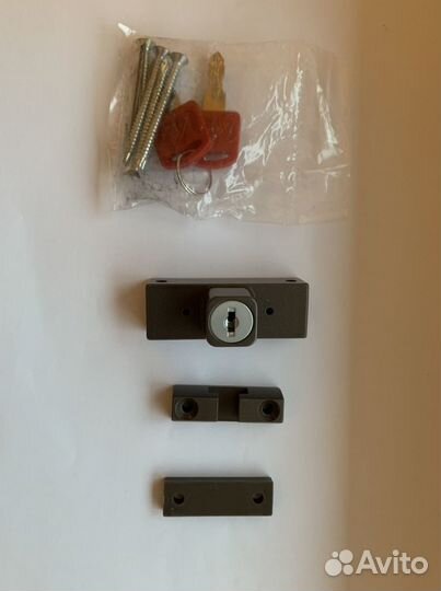 Блокирующий замок для окон