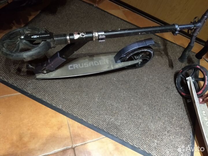 Самокат Crusader