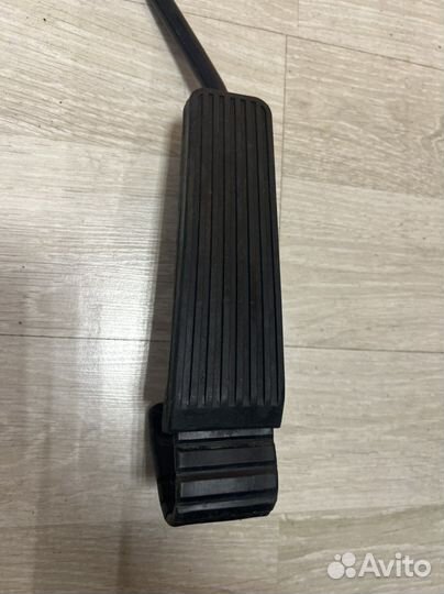 Педаль газа Mercedes R129 SL