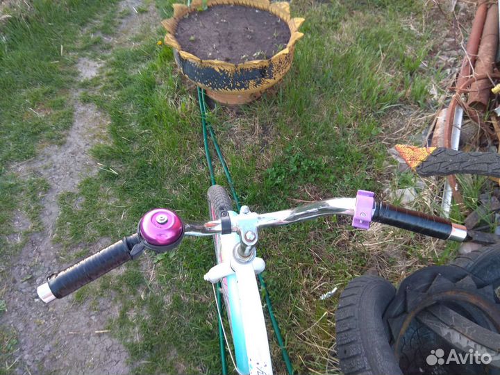 Продам Велосипед для девочки 8 лет бу