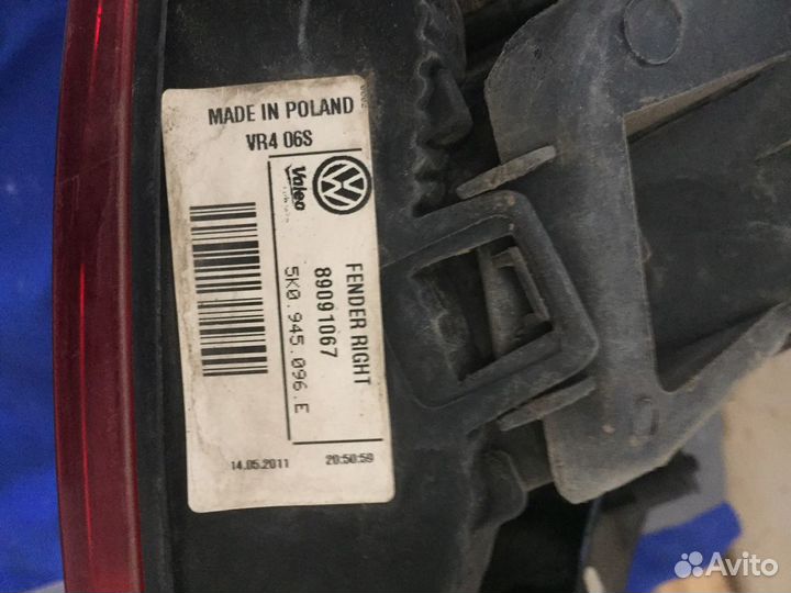 Задние фонари фары на WV Golf