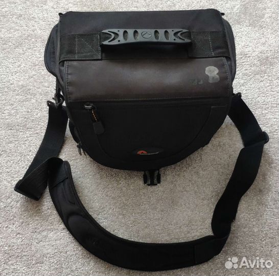 Фотосумка Lowepro Nova 3 AW