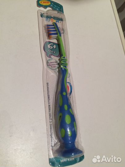 Зубная щетка детская