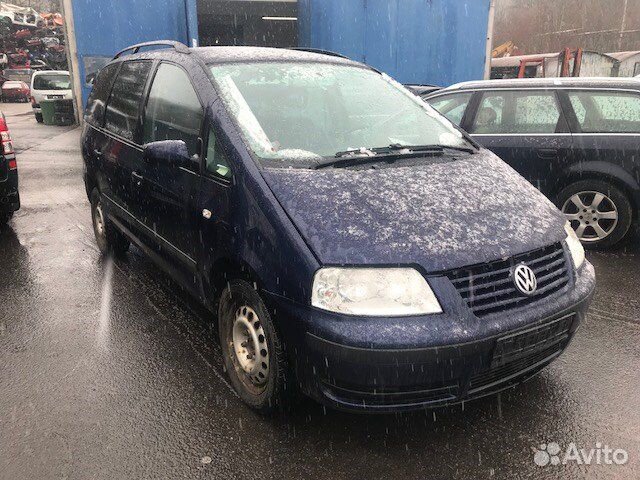 Разбор на запчасти Volkswagen Sharan