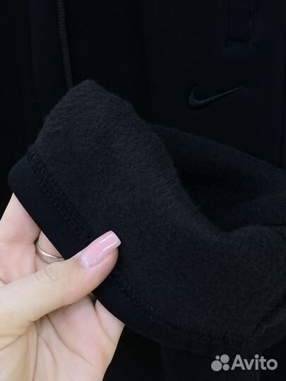 Спортивные штаны Nike на флисе