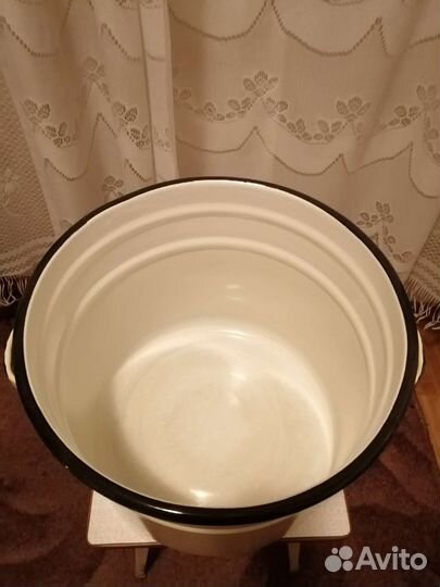 Кастрюля эмалированная 20л