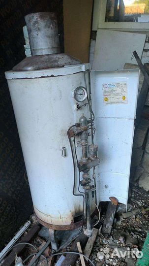 Газовый котел двухконтурный напольный