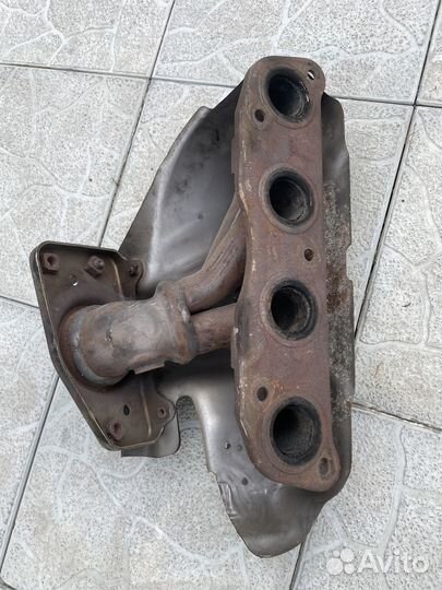 Коллектор выпускной 2.0 без EGR Nissan X-Trail T31