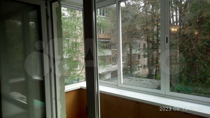 2-к. квартира, 52 м², 2/5 эт.