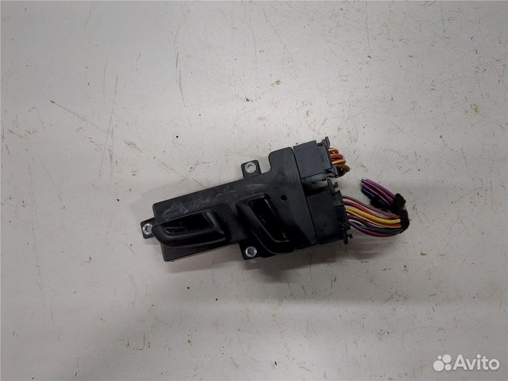 Кнопка сидений Volkswagen Touareg, 2011