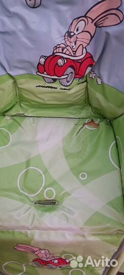 Стульчик для кормления, ванночка с подставкой и др