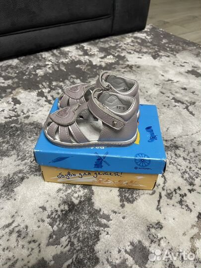 Сандалии Котофей 22 размер для девочки