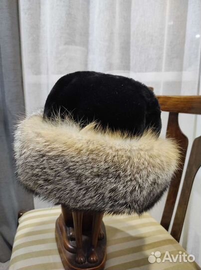 Шапка зимняя женская