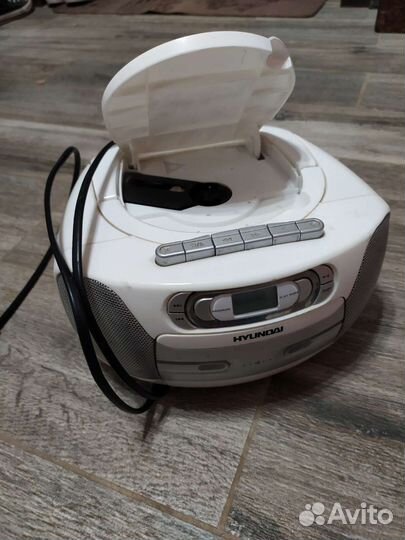 Магнитофон с CD