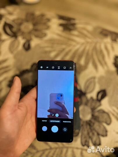 Samsung Galaxy S20+, 8/128 ГБ