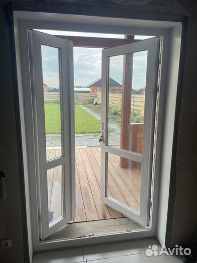 Дверь пластиковая пвх входная бу стекло