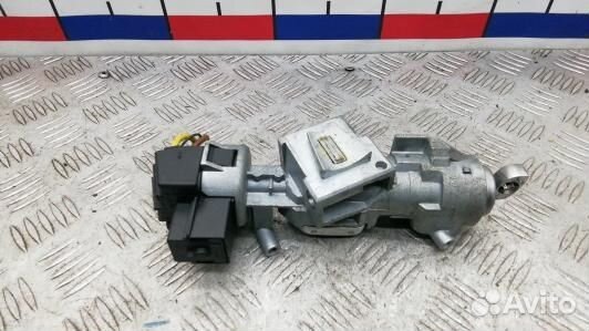 Замок зажигания land rover range rover sport (YAD0