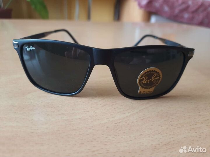 Очки Ray Ban