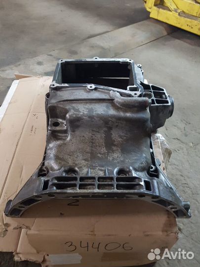 Масляный поддон мерседес w212