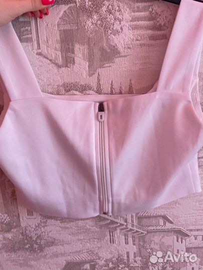 Укороченный топ