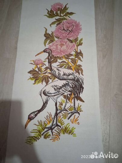 Вышивка ручной работы