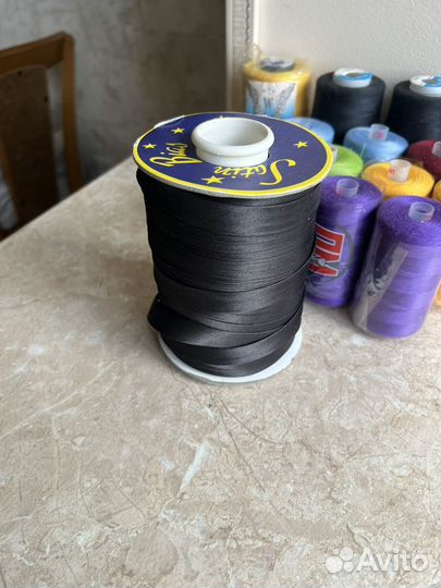 Нитки швейные бабины