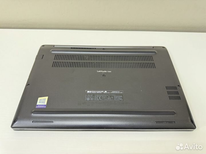 Dell Latitude 7390