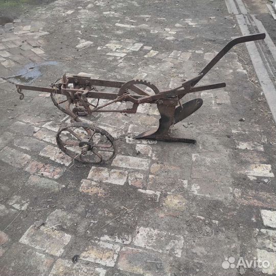 Плуг конная