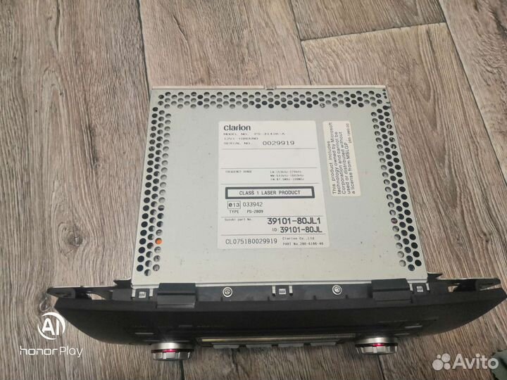 Продам штатную автомагнитолу Сузуки сх4