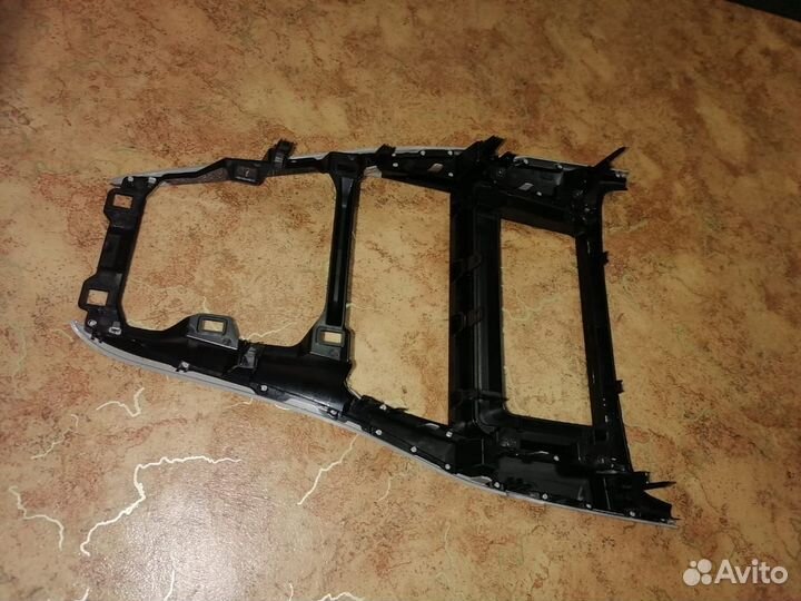 Консоль магнитолы для Toyota Harrier 2017-2020г