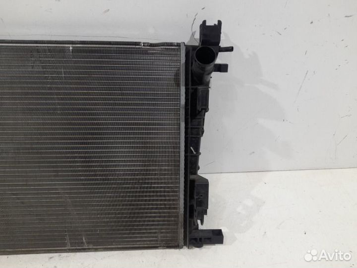 Радиатор охладителя LADA Vesta 2015