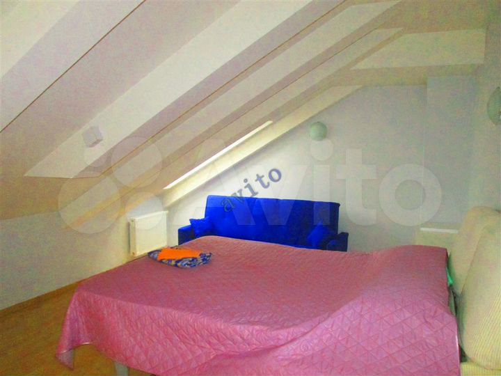 Коттедж 650 м² на участке 28 сот.